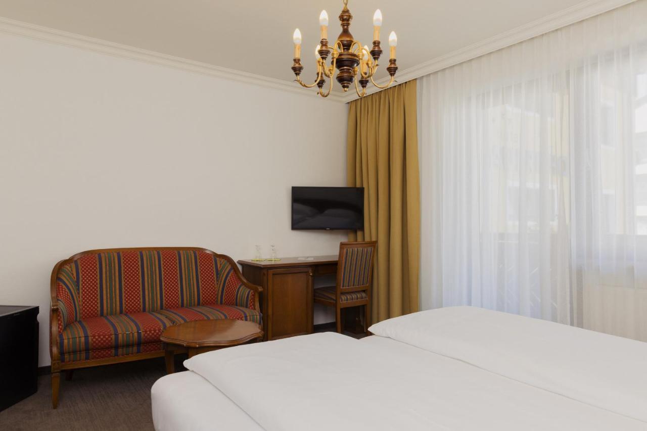 Hotel Tauernhof 카프룬 외부 사진