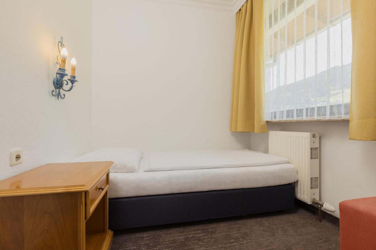 Hotel Tauernhof 카프룬 외부 사진
