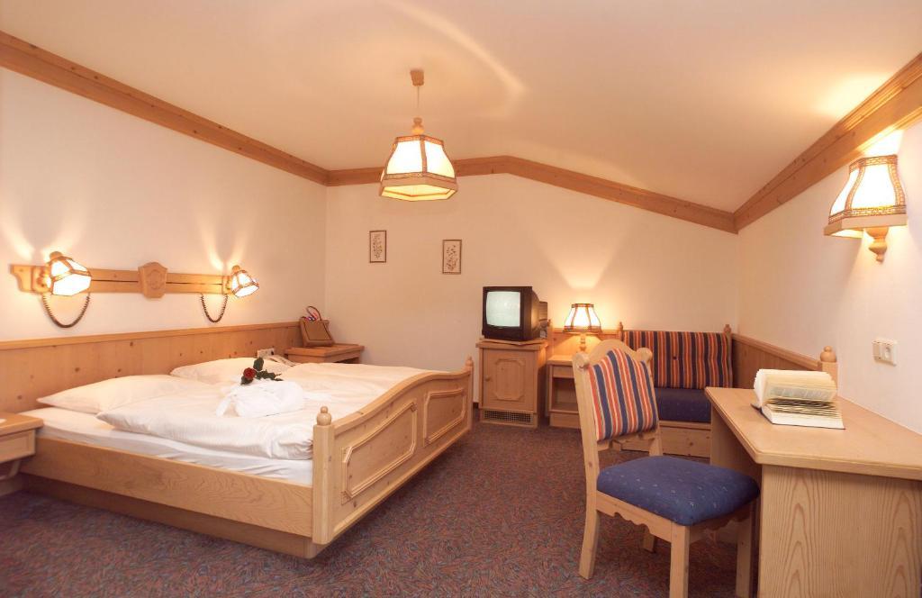 Hotel Tauernhof 카프룬 객실 사진
