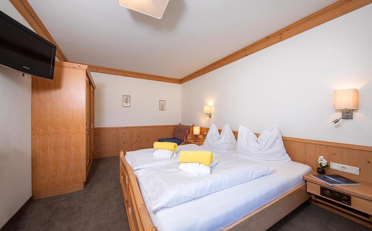 Hotel Tauernhof 카프룬 외부 사진